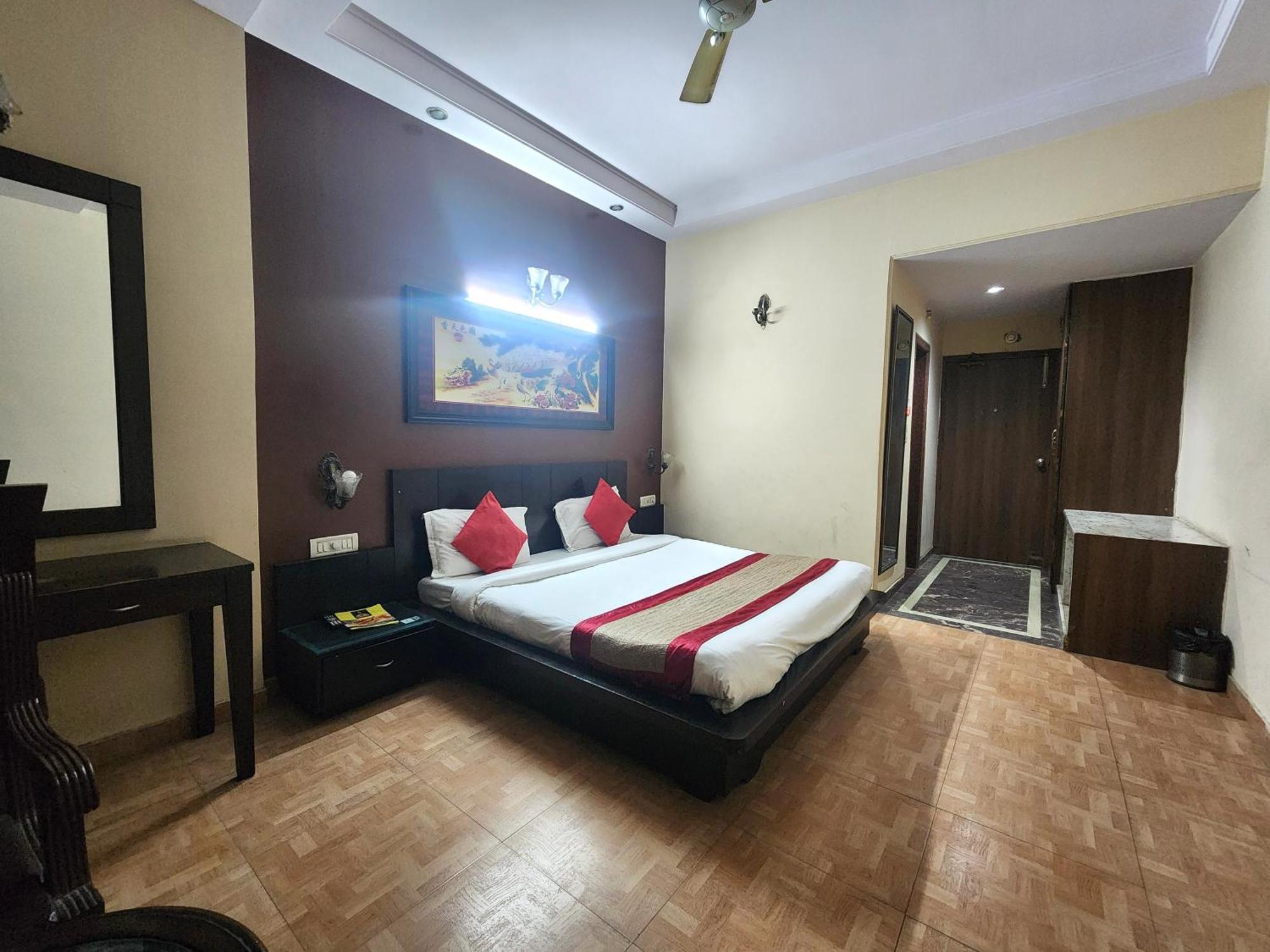 Hotel Mid Town Delhi  Ngoại thất bức ảnh