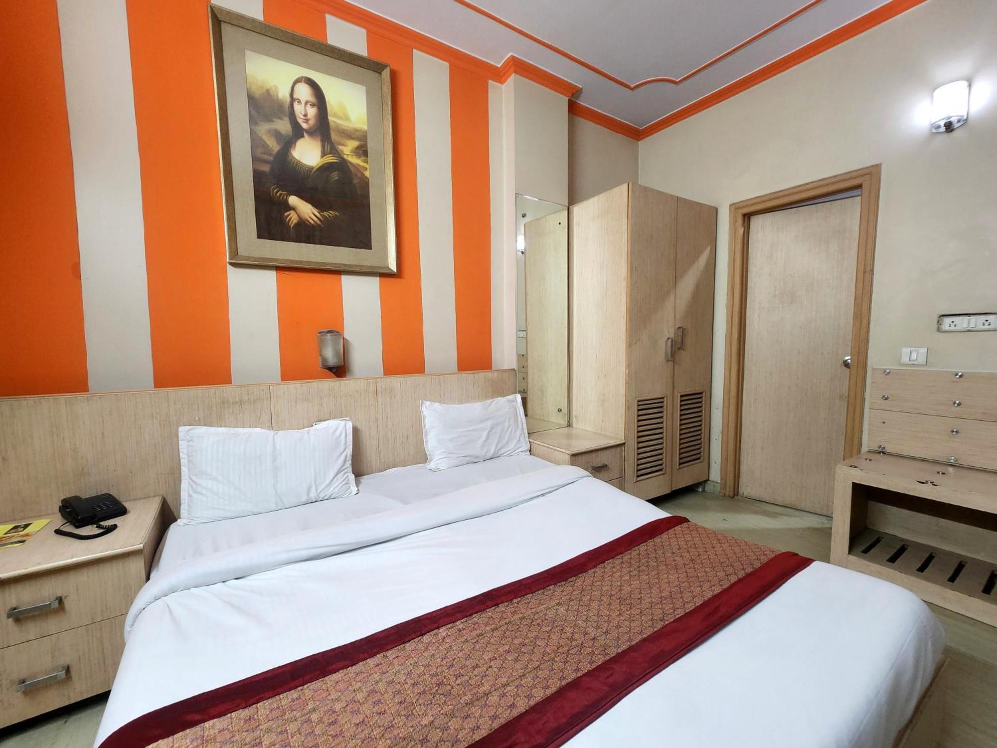 Hotel Mid Town Delhi  Ngoại thất bức ảnh